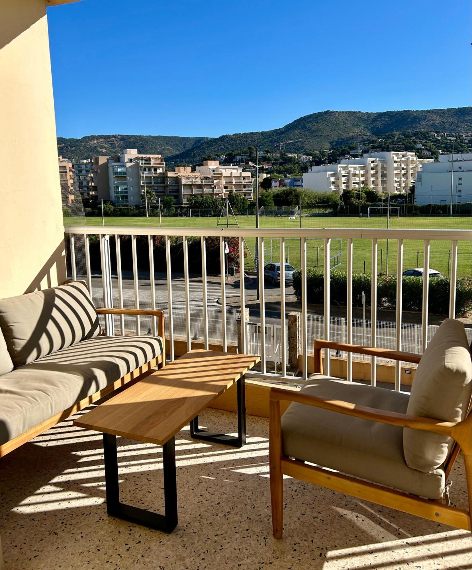 T3 A 300M Plage Avec Piscine Tennis Le Lavandou Exteriér fotografie